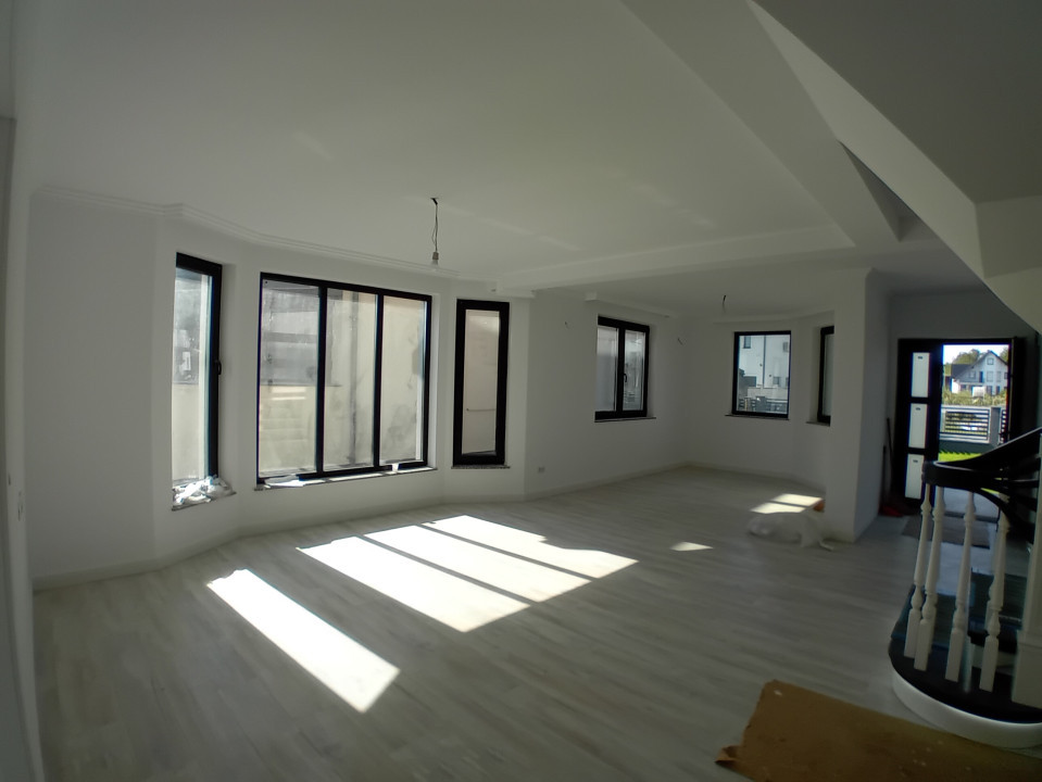 Casă NOUĂ |6 camere | 138MP