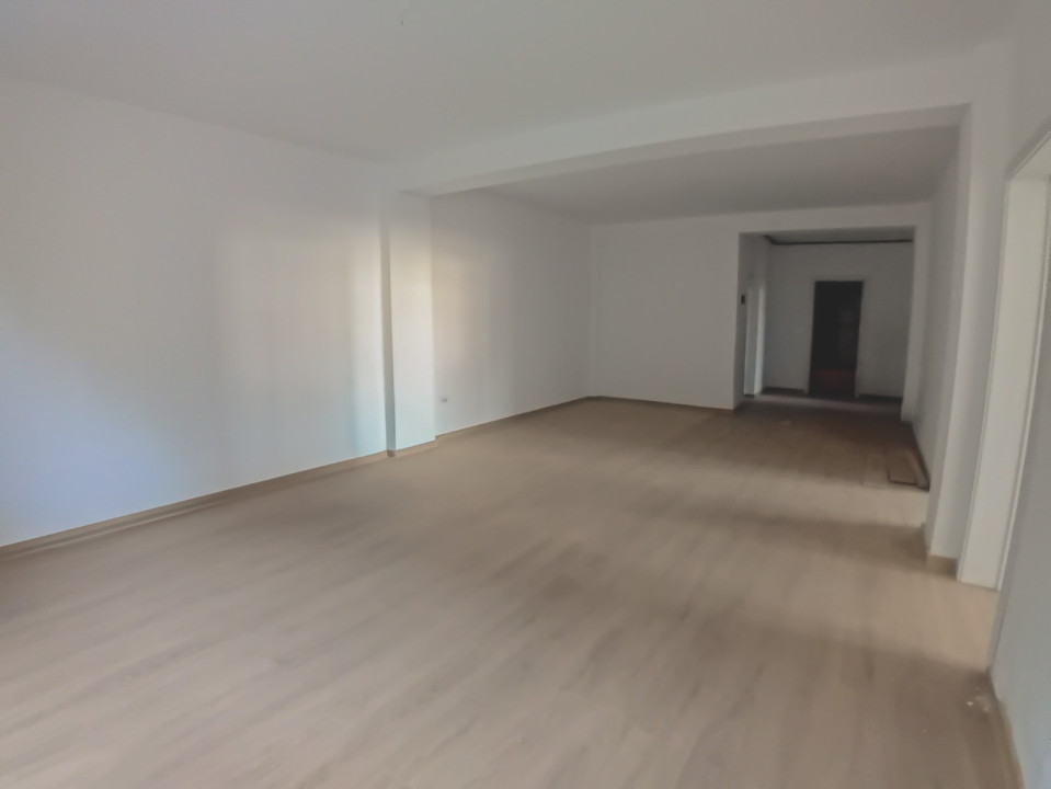 Apartament 120 MP | Bloc NOU | 3 camere | 105000 Euro