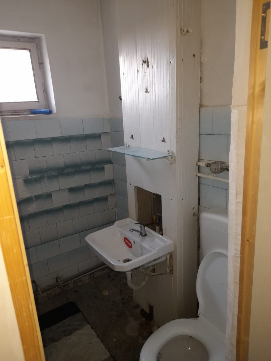 GARSONIERA 11000 EURO - ZONA HURMUZACHI - 12 MP