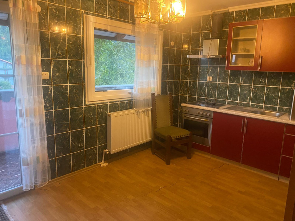 Pensiune Sucevița | 10 camere | 25 ari teren