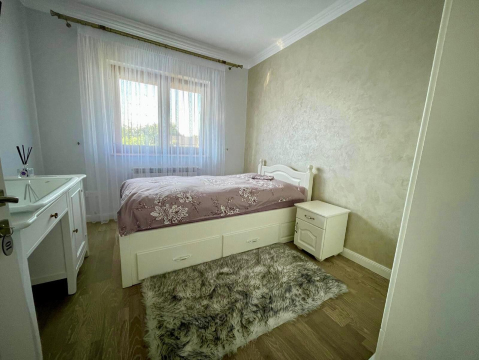 VILĂ SPAȚIOASĂ 360 MP | 8 camere