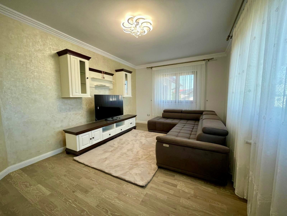 VILĂ SPAȚIOASĂ 360 MP | 8 camere