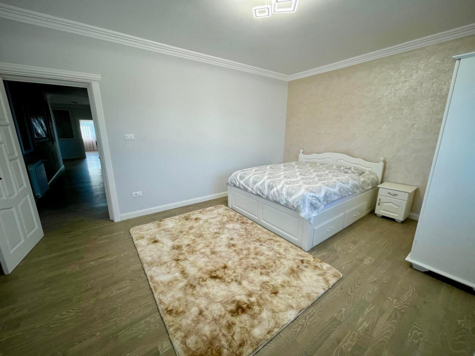 VILĂ SPAȚIOASĂ 360 MP | 8 camere