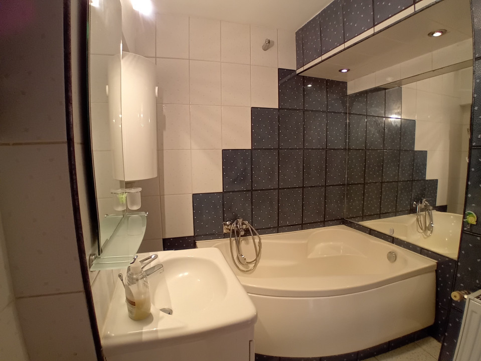 Apartament de inchiriat | Zona centrala | 350 EURO