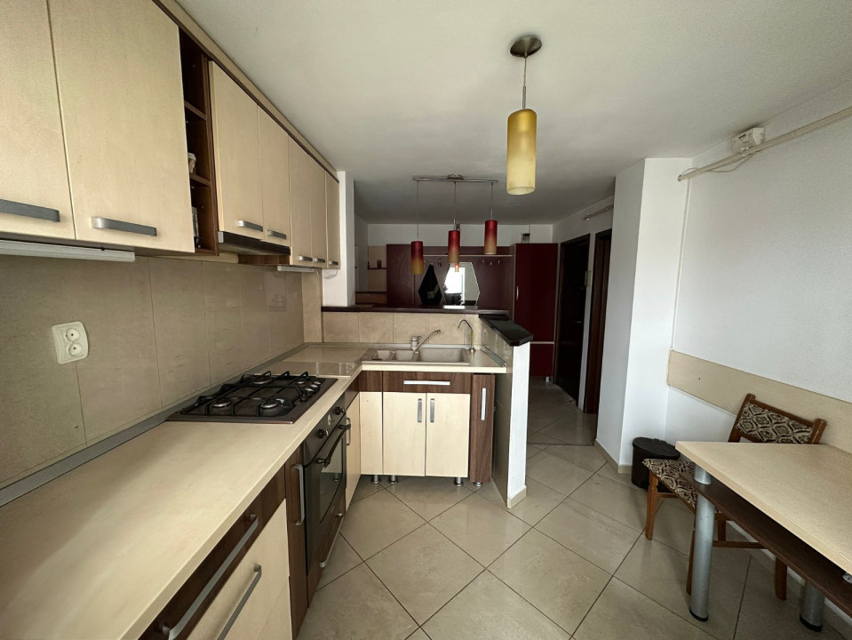 Apartament 3 camere | 68 mp | Zona centrala | 64.000 EURO