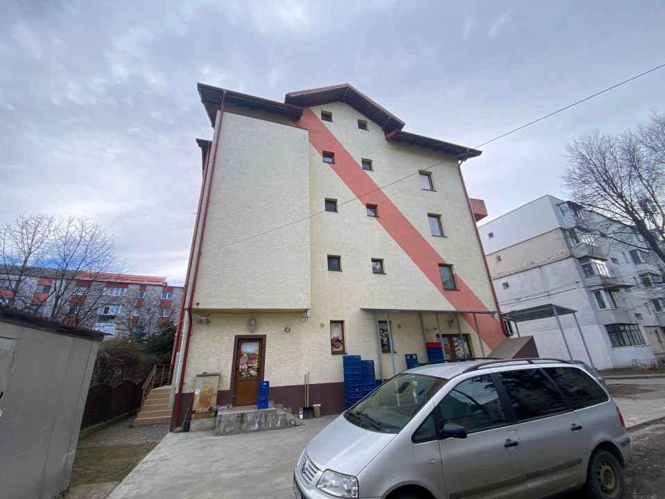 Apartament de vanzare-Mihai Viteazul (deasupra la UNICARM)