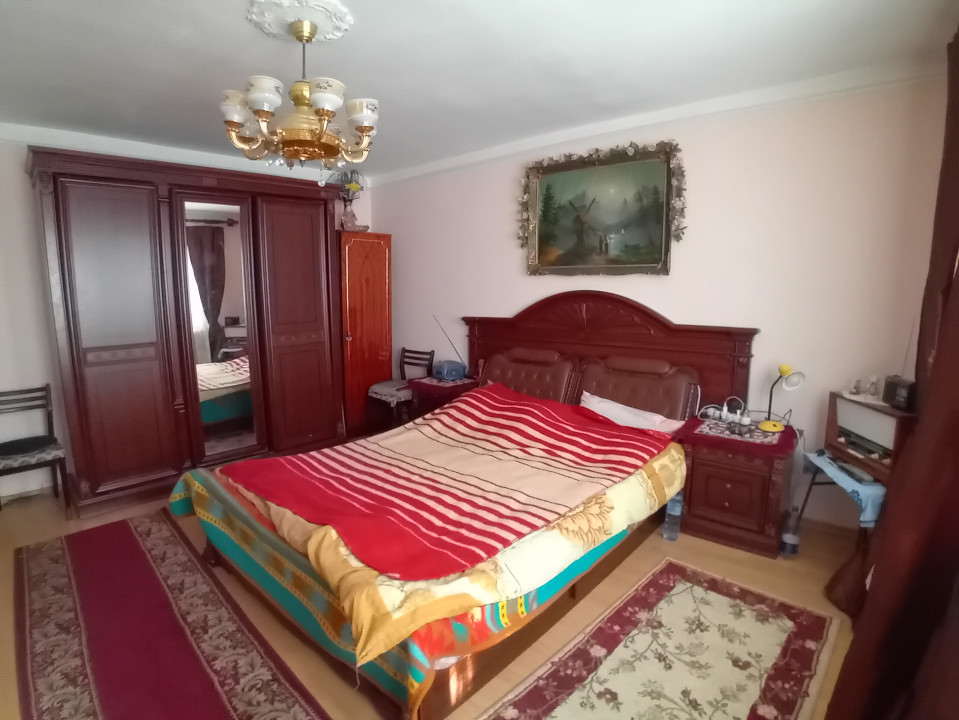 Apartament 3 camere | 70 mp | Zamca | 77.000 EURO