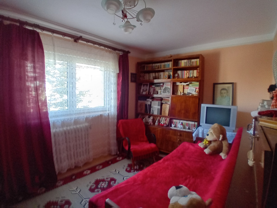 Apartament 3 camere | 70 mp | Zamca | 77.000 EURO