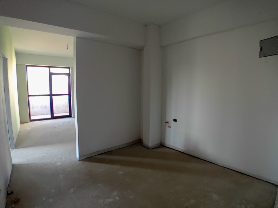 Apartament 3 camere | Bloc Nou | Tatarasi | 118.000 EURO