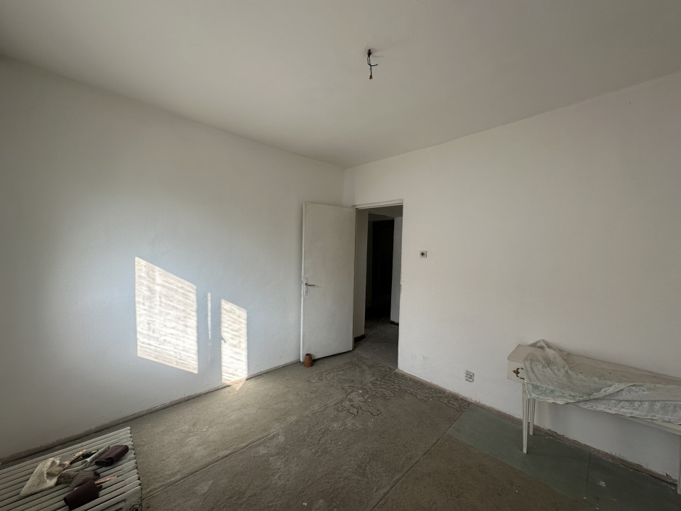 Apartament 4 camere | 80 mp utili | 2 băi