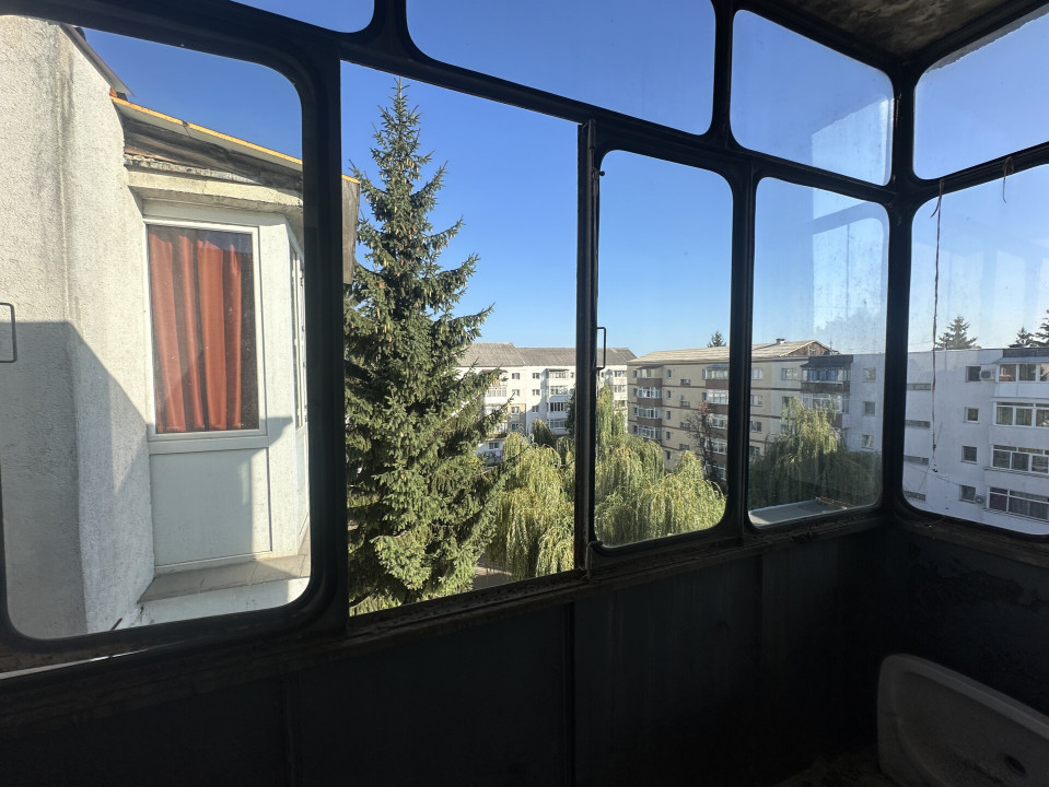 Apartament 4 camere | 80 mp utili | 2 băi