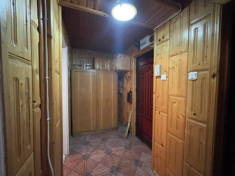 Apartament 3 camere | Str. Grănicerului | Etaj 4