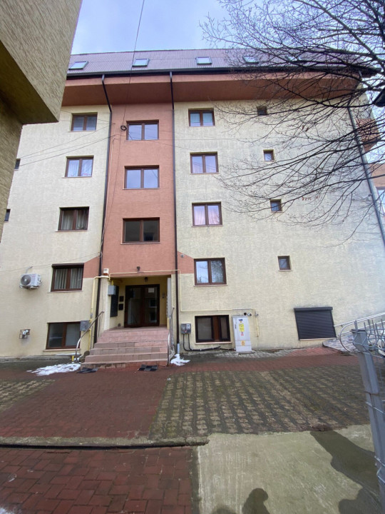 Apartament de vanzare- Spitalul Vechi (Comision 0%)