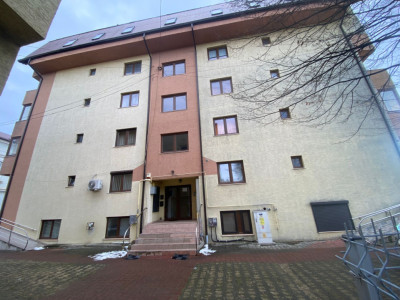 Apartament de vanzare- Spitalul Vechi (Comision 0%)