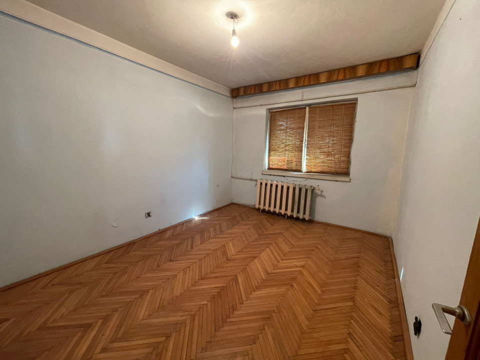 Apartament 3 camere | 64 mp | în Radauti | 45.000 EUR