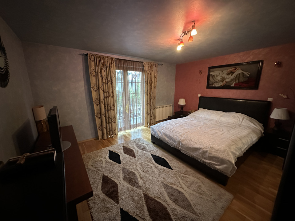 Vilă Spațioasă | 6 camere | 900 mp teren