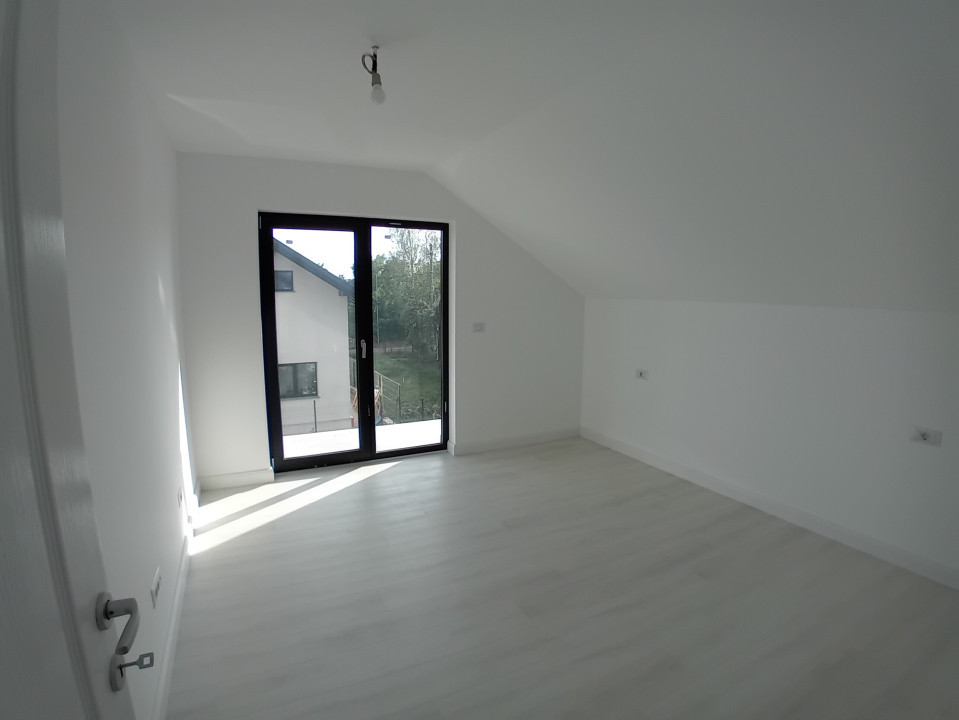 Casă NOUĂ | 5 camere | 126 MP