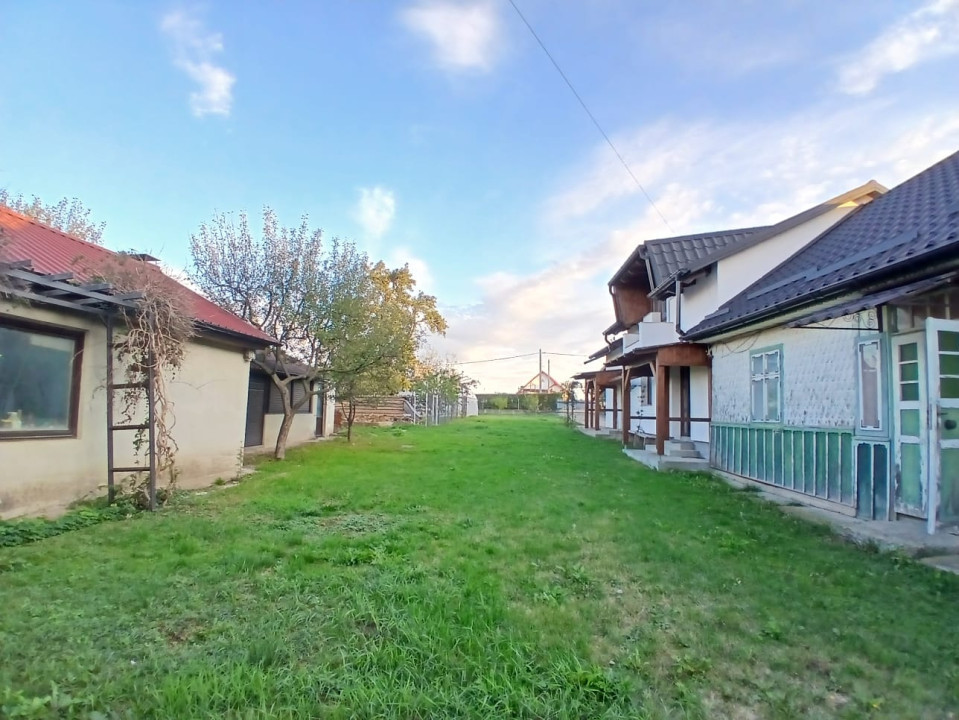 Casa de vanzare Horodnic de Sus zona centrala!