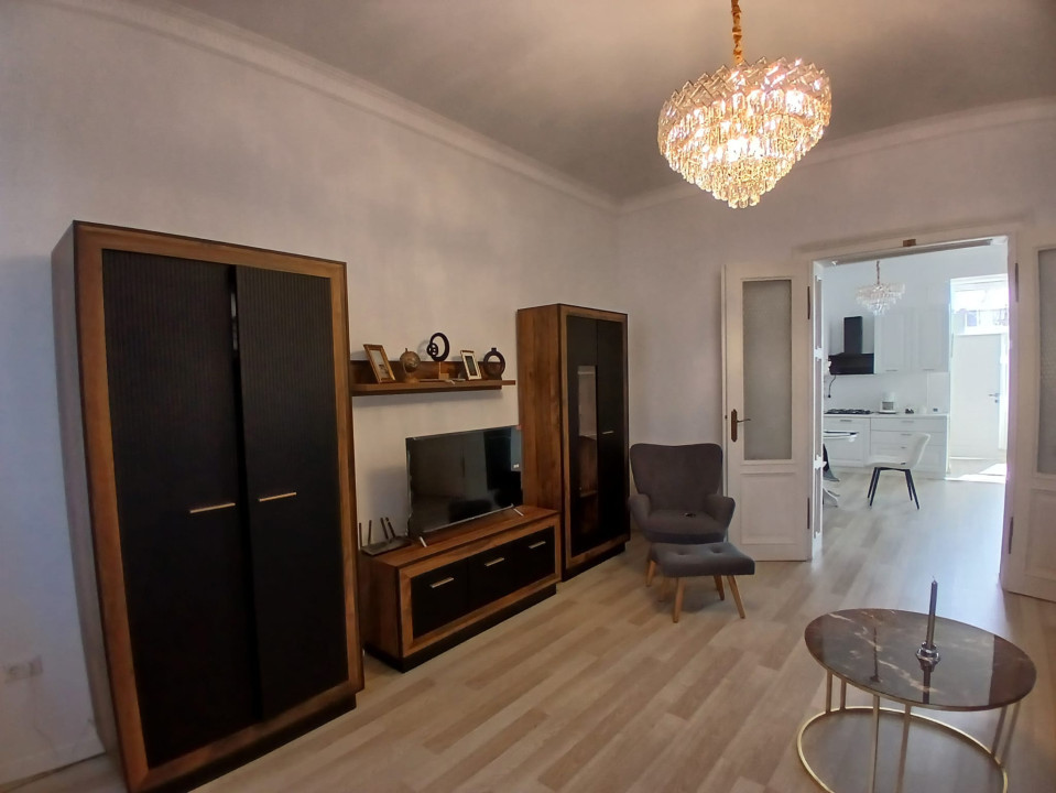 Apartament tip casa| 5 camere|Str. Pictor Grigorescu